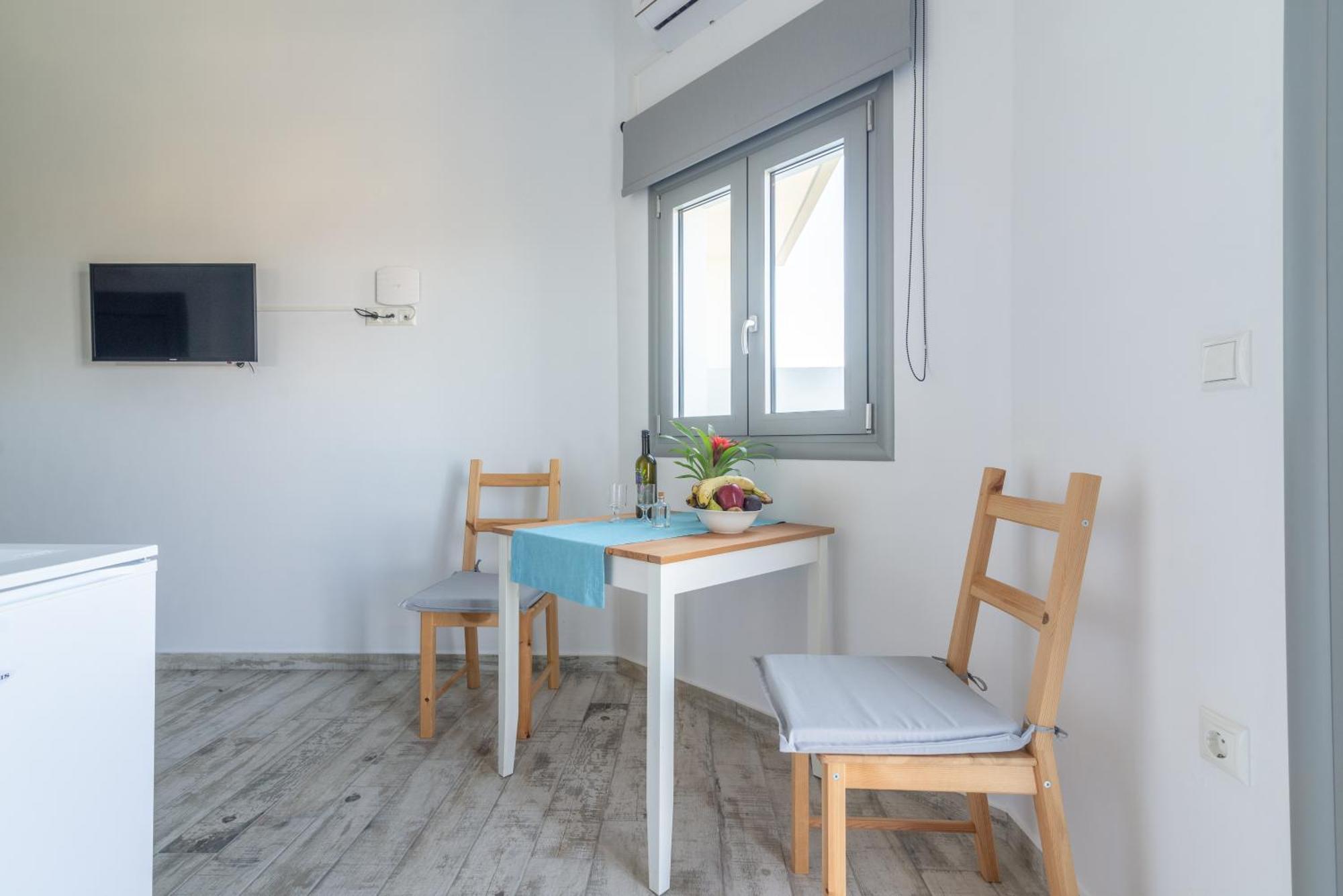 Magriplis Hill Apts Гувес Стая снимка