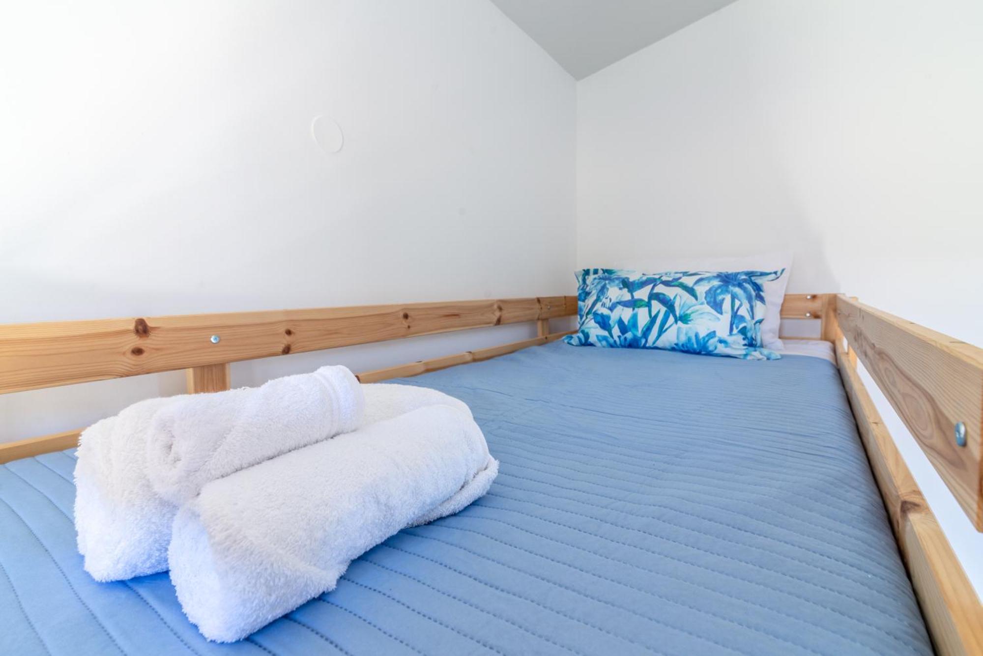 Magriplis Hill Apts Гувес Стая снимка